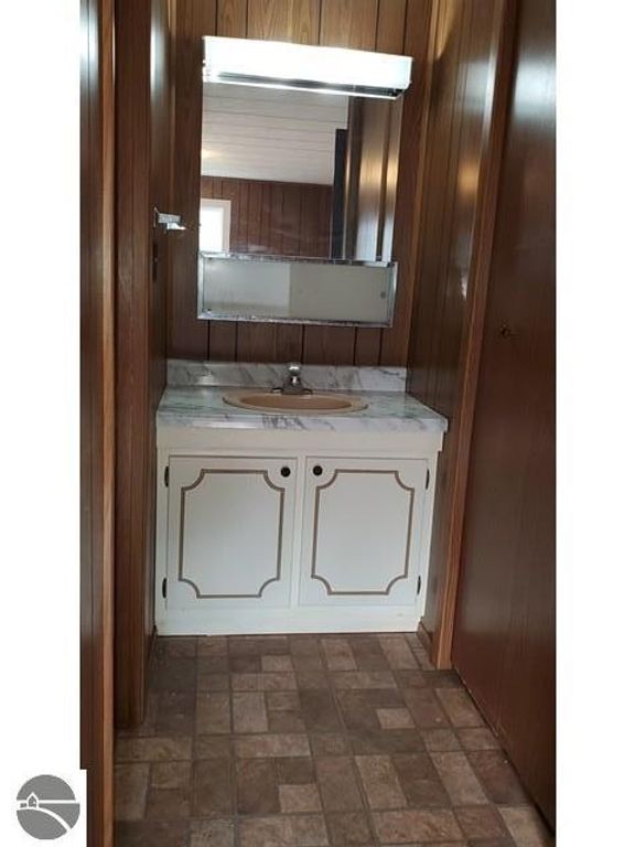 Image 13 of property listing at 502 S Broad Street, Harrison, MI 48625