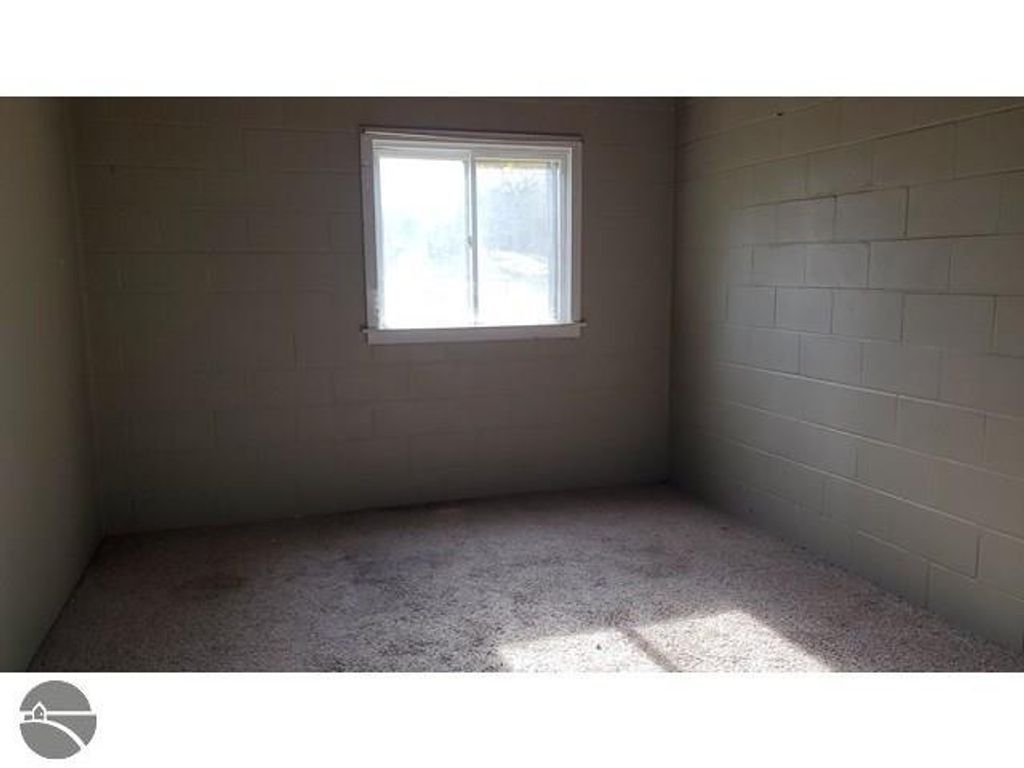 Image 23 of property listing at 502 S Broad Street, Harrison, MI 48625