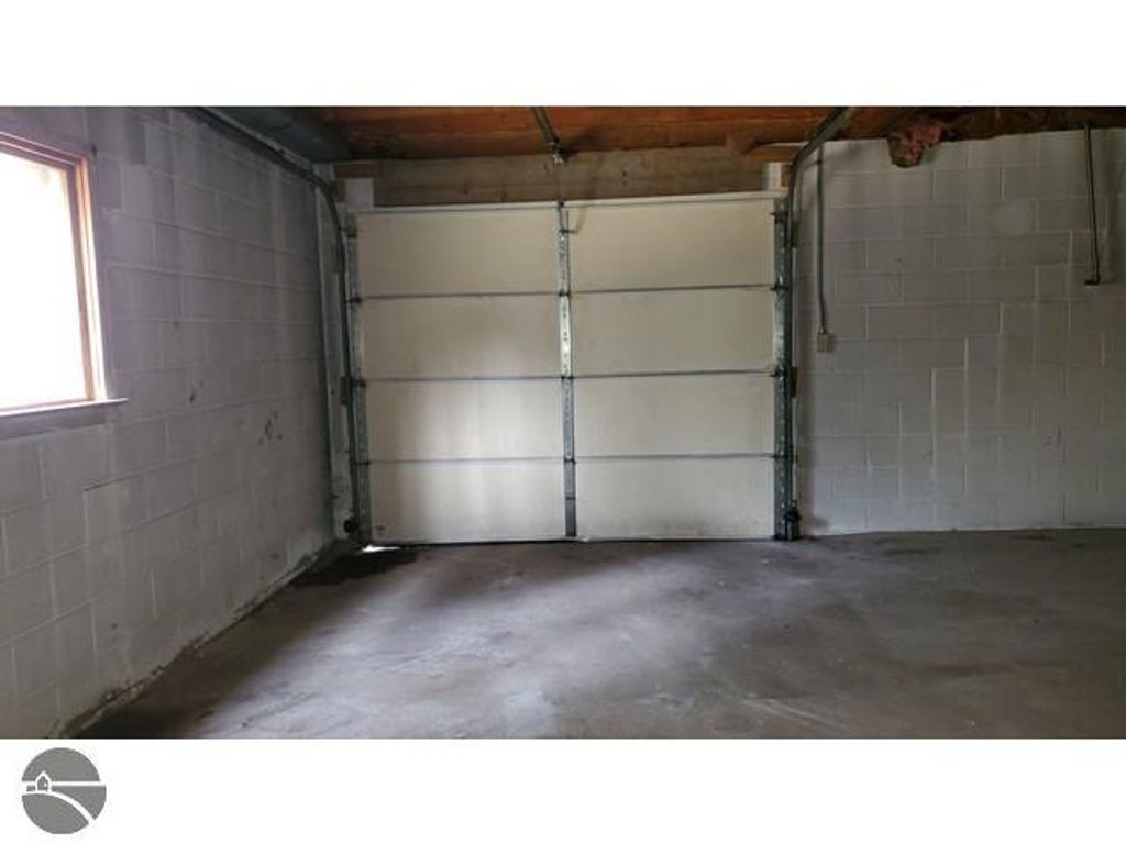 Image 31 of property listing at 502 S Broad Street, Harrison, MI 48625