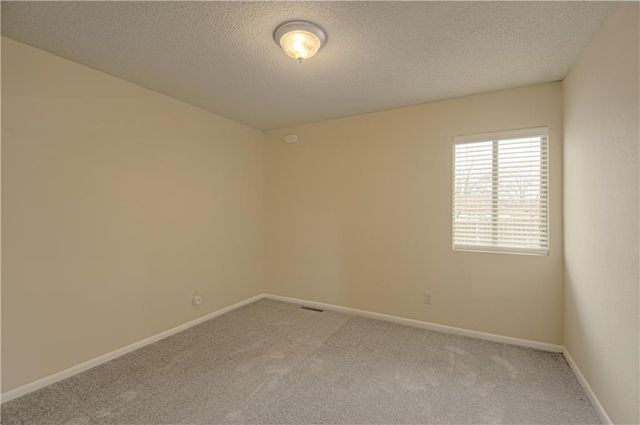 1810 E 97th Street A, Kansas City, MO 64131