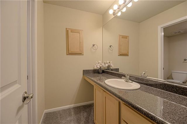 1810 E 97th Street A, Kansas City, MO 64131