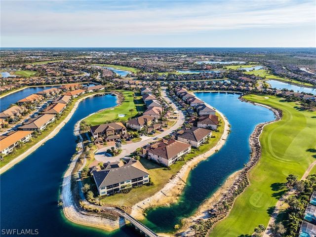 9394 Pocida CT 104, Naples, FL 34119