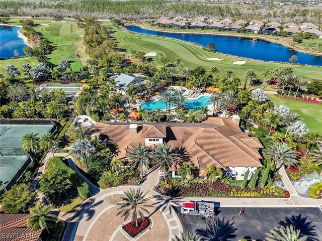 9394 Pocida CT 104, Naples, FL 34119