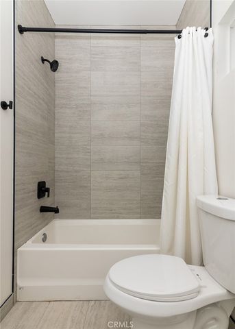 606 W Dryden A, Glendale, CA 91202