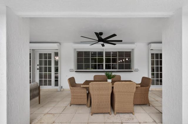 5510 W Castlegate Avenue, Davie, FL 33331