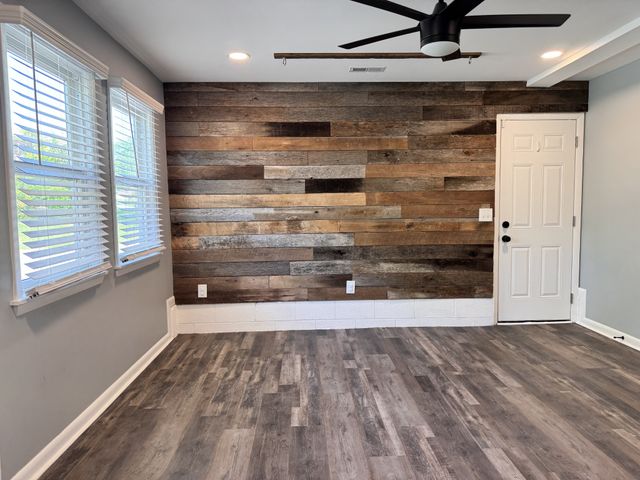 187 Wessington Pl, Hendersonville, TN 37075