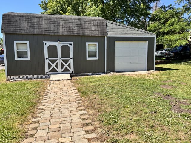 187 Wessington Pl, Hendersonville, TN 37075