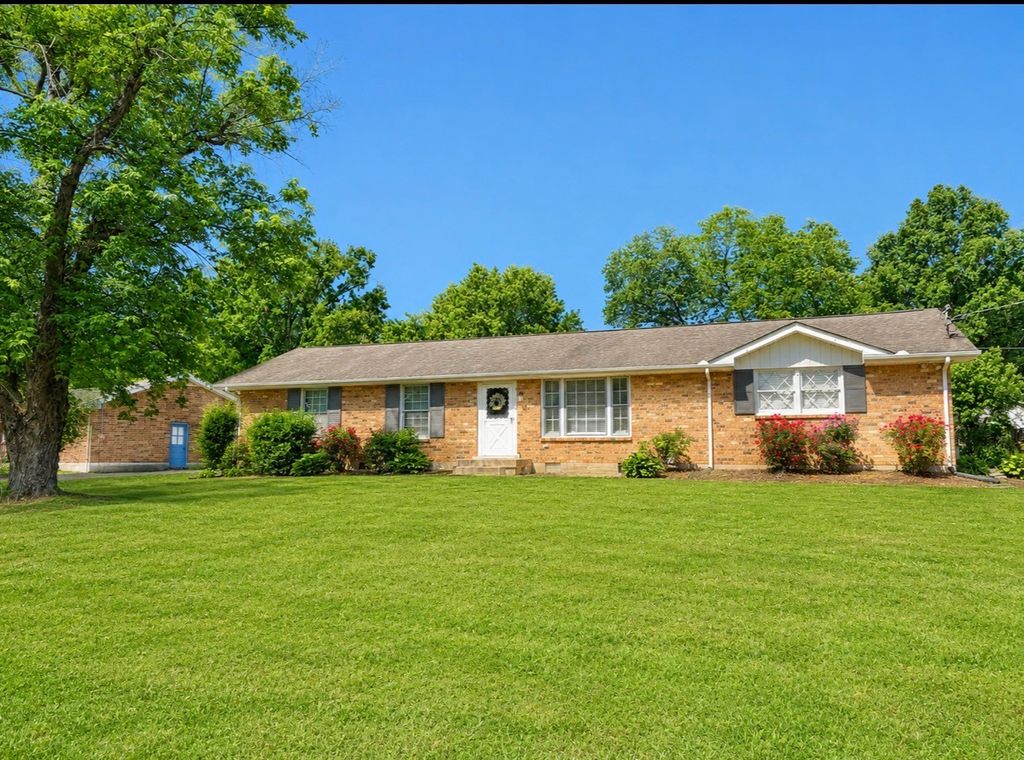 187 Wessington Pl, Hendersonville, TN 37075