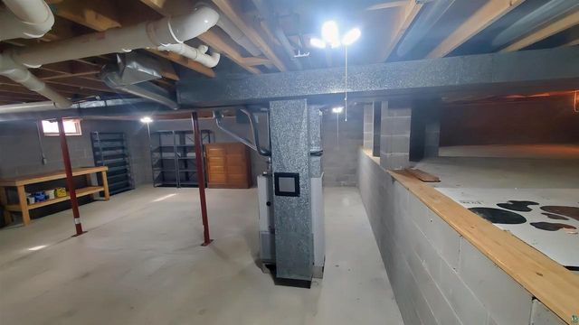 67345 County Hwy H, Iron River, WI 54847