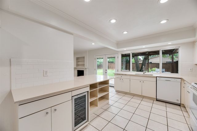 6622 Leameadow Drive, Dallas, TX 75248