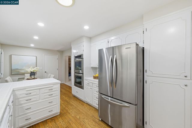 348 Del Amigo Rd, Danville, CA 94526