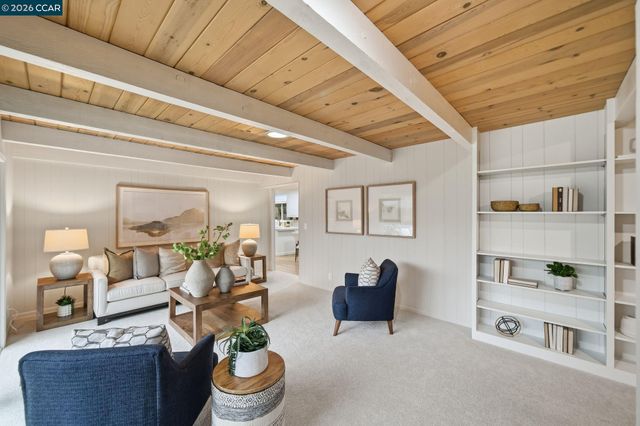 348 Del Amigo Rd, Danville, CA 94526