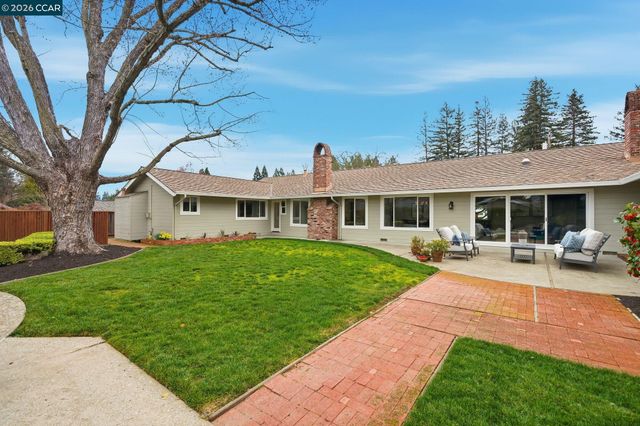 348 Del Amigo Rd, Danville, CA 94526