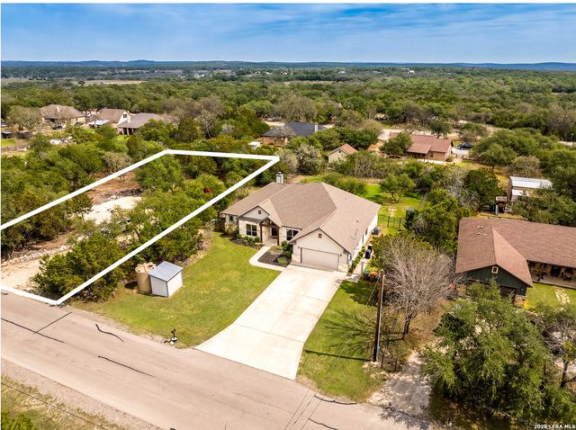 1005 Deep Water, Spring Branch, TX 78070