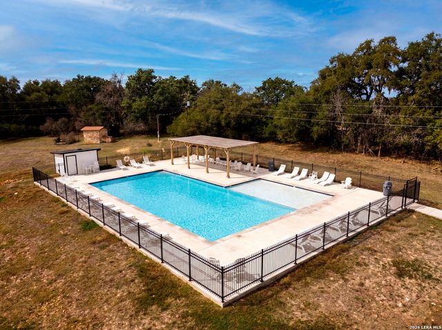 1005 Deep Water, Spring Branch, TX 78070
