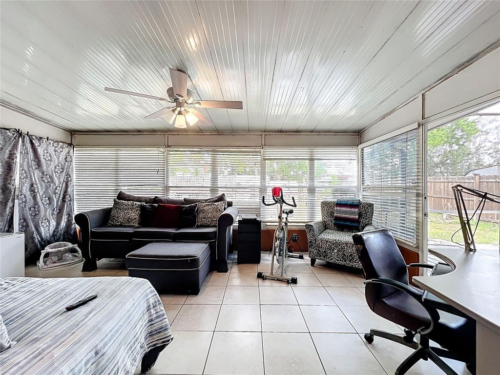 Image 30 of property listing at 11500 CHESTFIELD COURT, Orlando, FL 32837