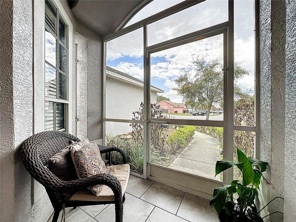 Image 4 of property listing at 11500 CHESTFIELD COURT, Orlando, FL 32837