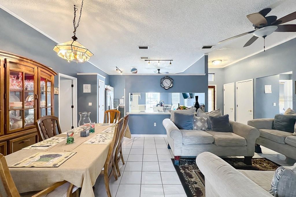 Image 8 of property listing at 11500 CHESTFIELD COURT, Orlando, FL 32837