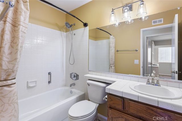 28015 Tupelo Ridge, Valencia, CA 91354