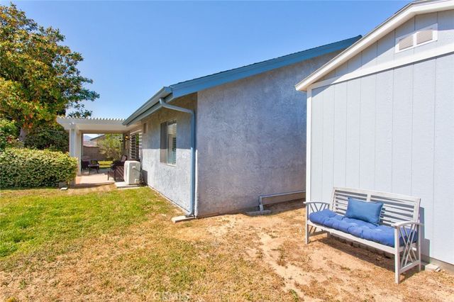 28015 Tupelo Ridge, Valencia, CA 91354
