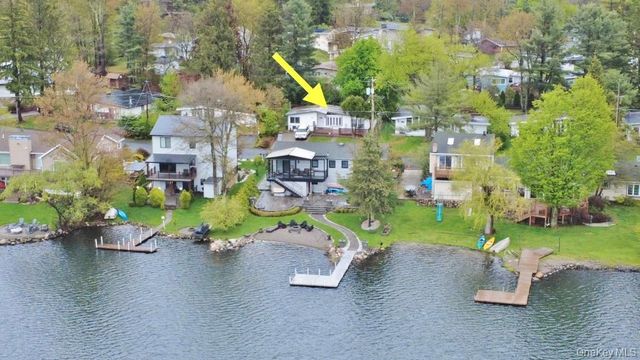 19 Crescent Circle, Rock Hill, NY 12775