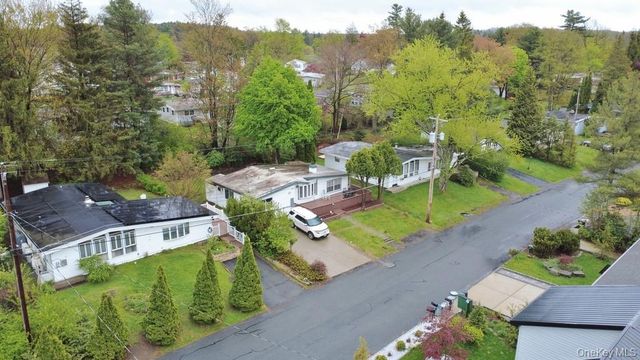 19 Crescent Circle, Rock Hill, NY 12775