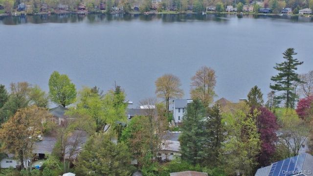 19 Crescent Circle, Rock Hill, NY 12775