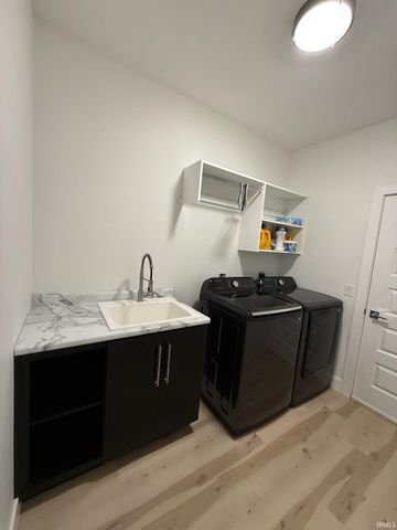 575 Sandringham Pass, Fort Wayne, IN 46845