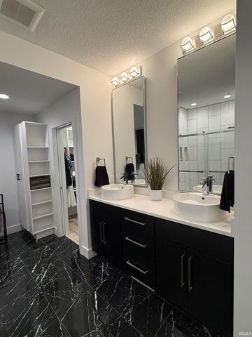 575 Sandringham Pass, Fort Wayne, IN 46845