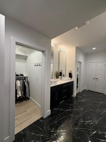 575 Sandringham Pass, Fort Wayne, IN 46845