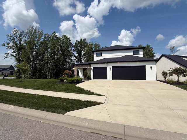 575 Sandringham Pass, Fort Wayne, IN 46845