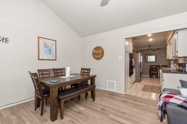 2114 Savanna Court S, League City, TX 77573