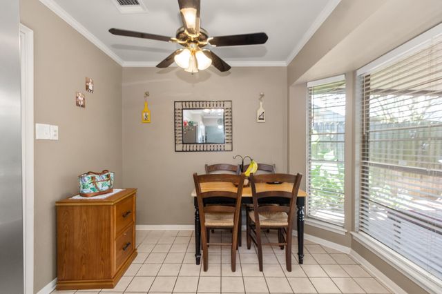2114 Savanna Court S, League City, TX 77573