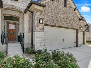 1701 Meadow Crest DR, Salado, TX 76571