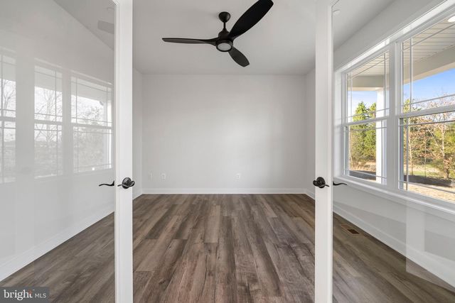 28590 OLD VILLAGE RD, Mechanicsville, MD 20659