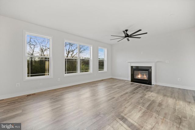 28590 OLD VILLAGE RD, Mechanicsville, MD 20659