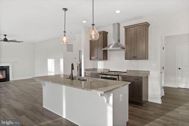 28590 OLD VILLAGE RD, Mechanicsville, MD 20659