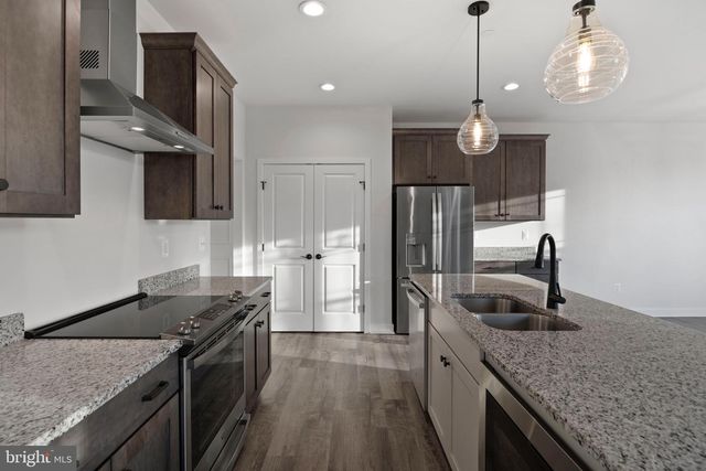 28590 OLD VILLAGE RD, Mechanicsville, MD 20659