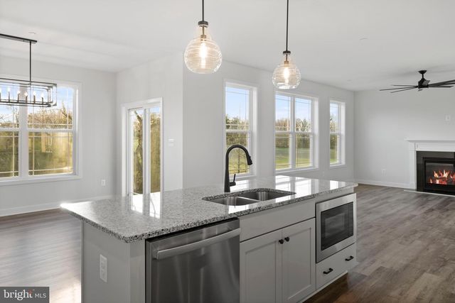 28590 OLD VILLAGE RD, Mechanicsville, MD 20659