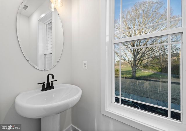 28590 OLD VILLAGE RD, Mechanicsville, MD 20659