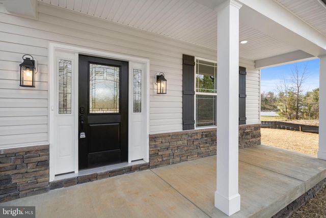 28590 OLD VILLAGE RD, Mechanicsville, MD 20659