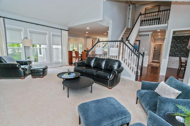 2121 Tucker Trail, Lewis Center, OH 43035