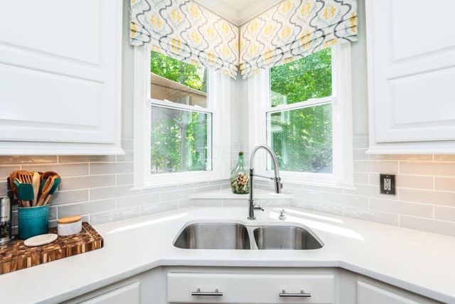 2121 Tucker Trail, Lewis Center, OH 43035