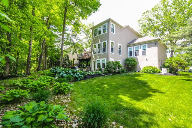 2121 Tucker Trail, Lewis Center, OH 43035
