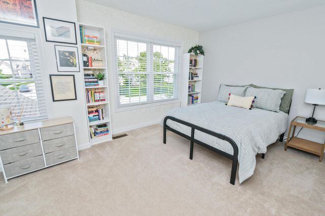 2121 Tucker Trail, Lewis Center, OH 43035
