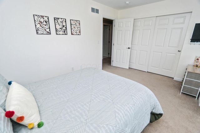2121 Tucker Trail, Lewis Center, OH 43035