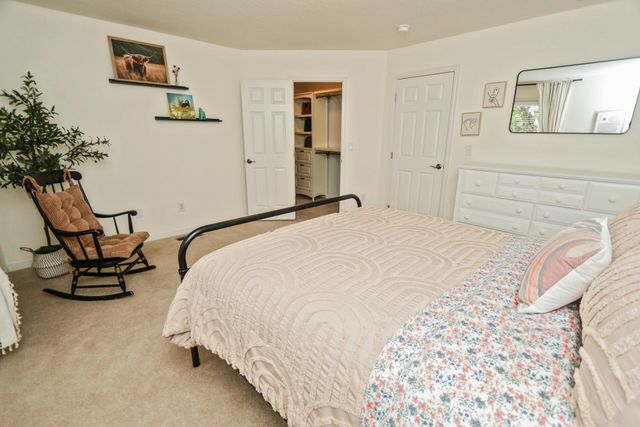 2121 Tucker Trail, Lewis Center, OH 43035