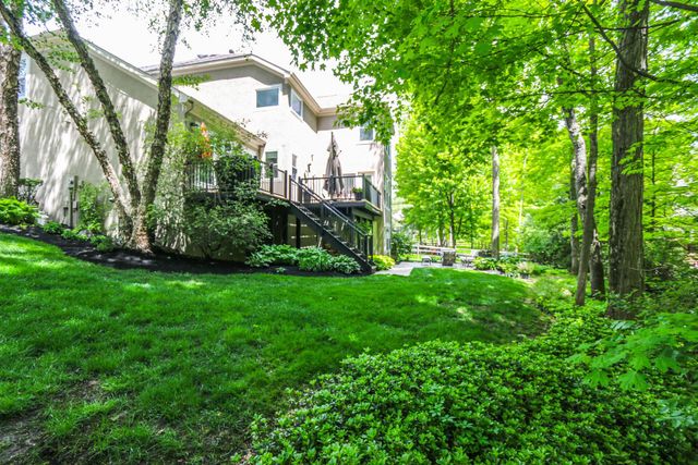 2121 Tucker Trail, Lewis Center, OH 43035