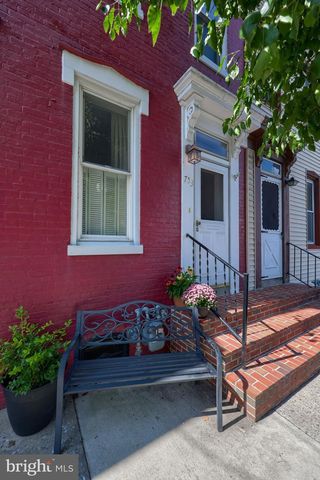 753 LOCUST ST, Columbia, PA 17512
