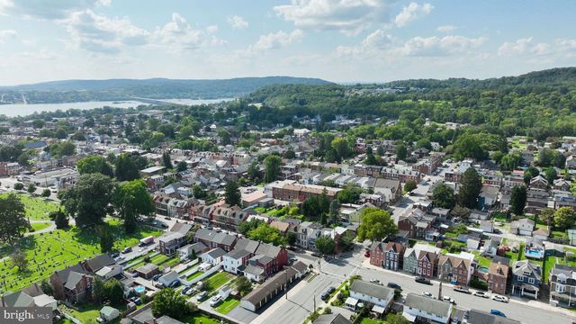753 LOCUST ST, Columbia, PA 17512